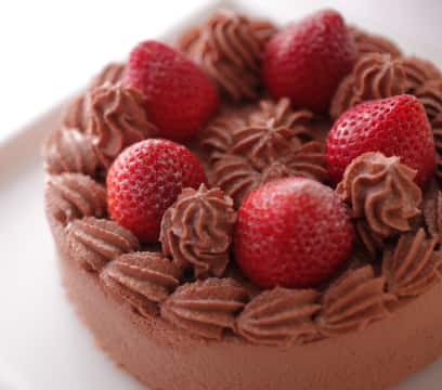 Chocolate Cake With Strawberry Size 4/3,550Yen(Incl. Tax)