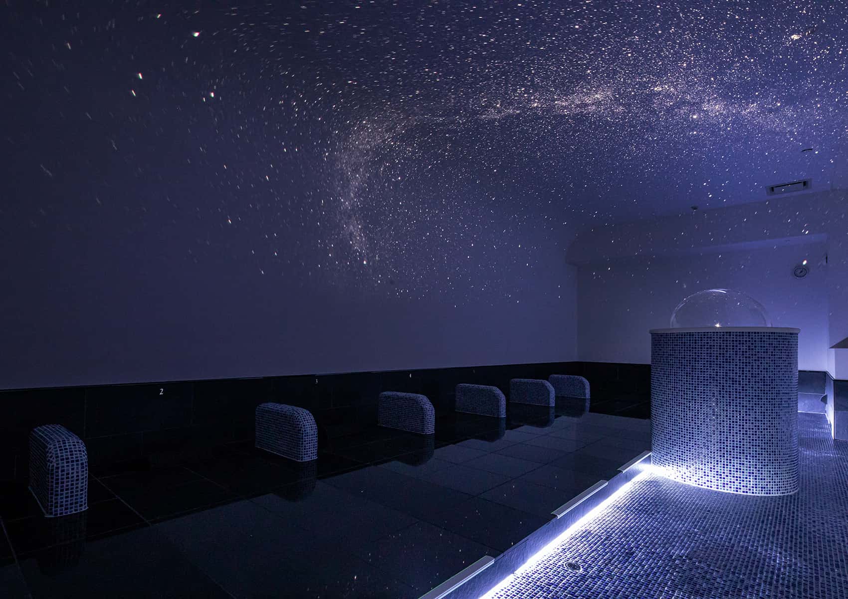 For ladies only Planetarium Bedrock Bath Tateshina Stargazer