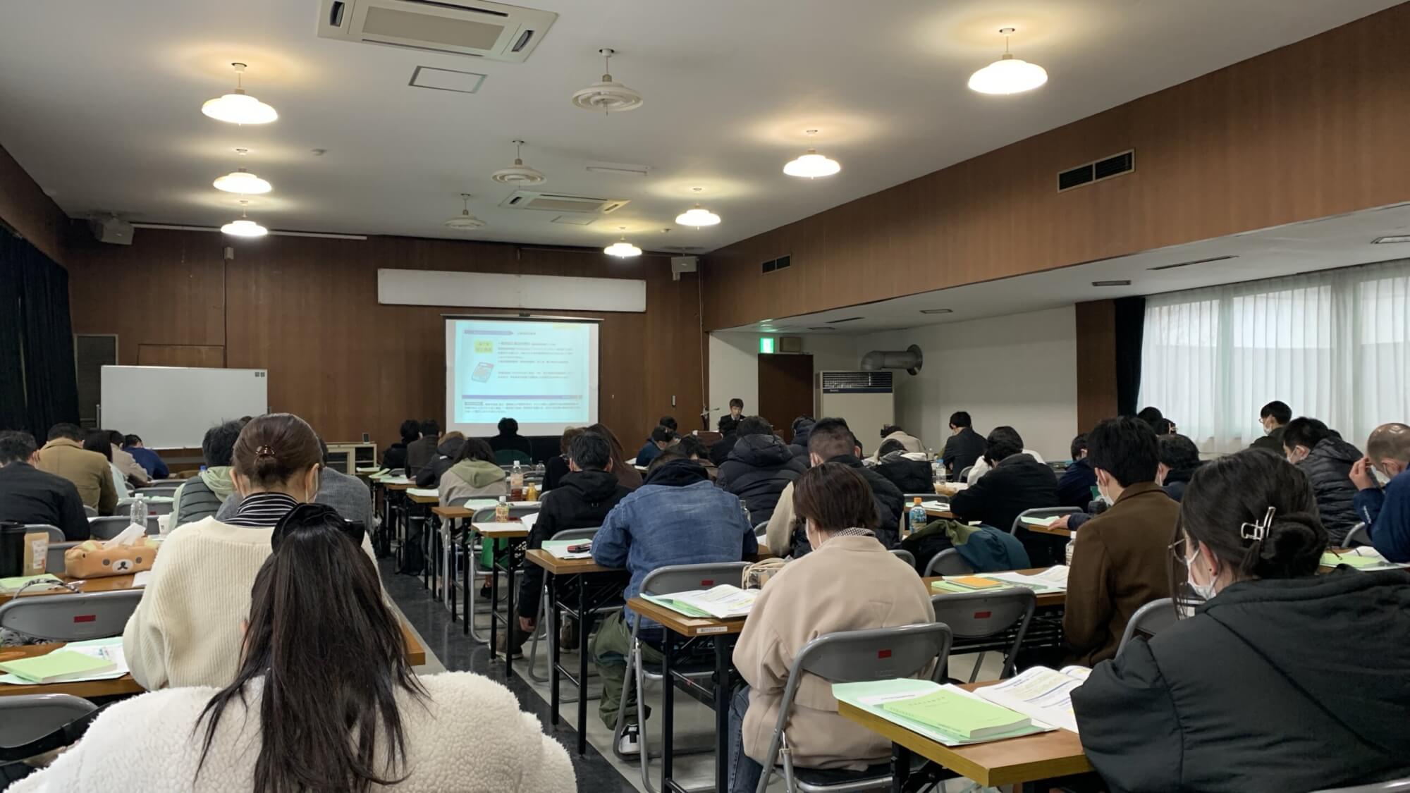 サムネイル_〜「食品衛生責任者養成講習会」開催〜